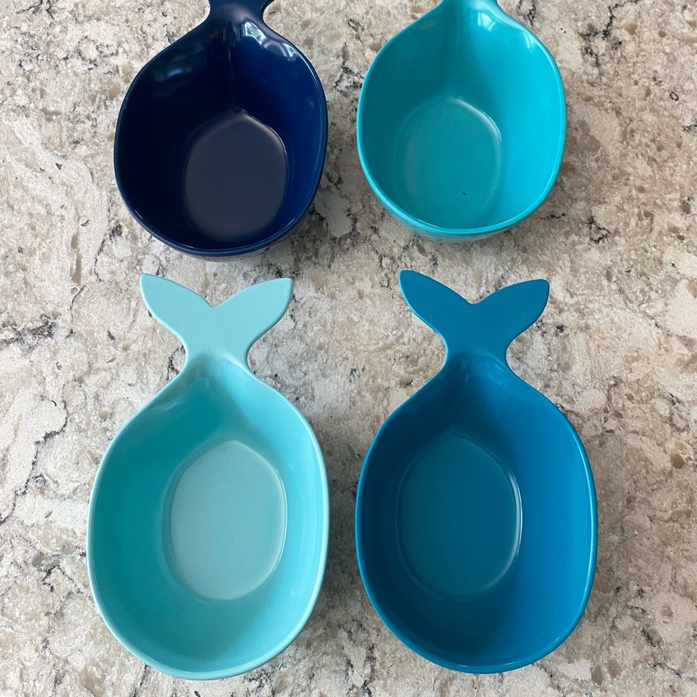 Sigrid Olsen Four Whale Tail Bowls